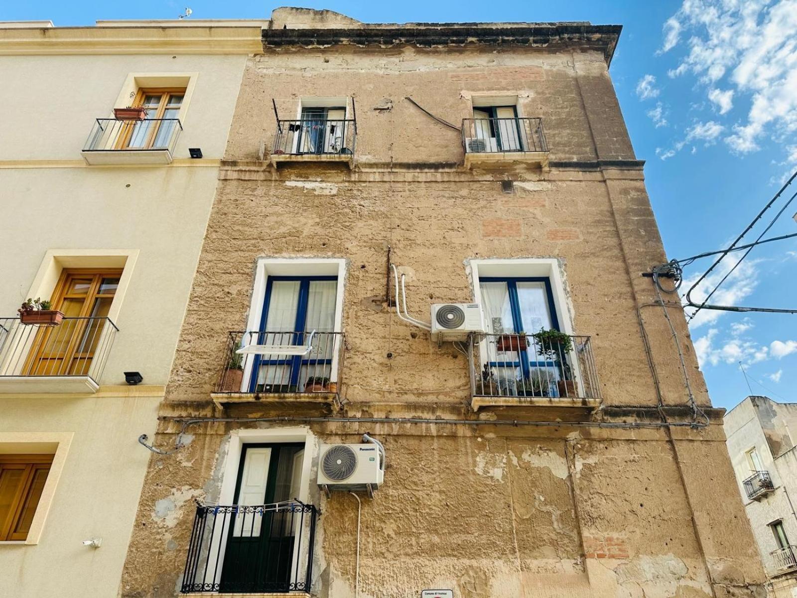 Donna Jona Trapani Exterior foto